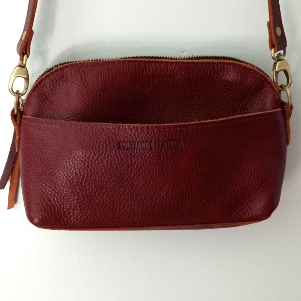 Portland Leather Goods Eclipse Crossbody Purse